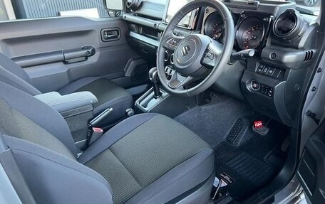 Suzuki Jimny, 2022 год, 1 625 000 рублей, 19 фотография