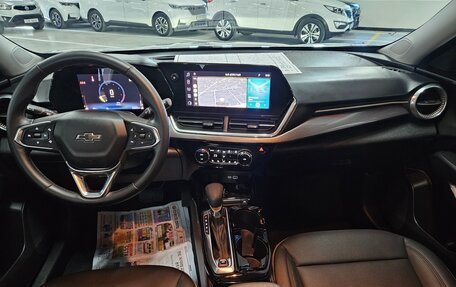 Chevrolet Trax, 2023 год, 1 693 027 рублей, 10 фотография