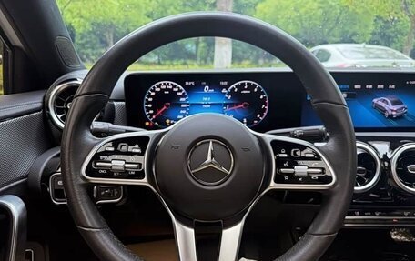 Mercedes-Benz A-Класс, 2023 год, 1 800 000 рублей, 12 фотография