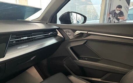 Audi A3, 2023 год, 2 200 000 рублей, 12 фотография