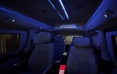 Hyundai Grand Starex Grand Starex I рестайлинг 2, 2019 год, 4 950 000 рублей, 10 фотография