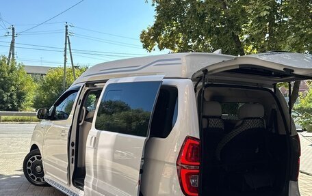 Hyundai Grand Starex Grand Starex I рестайлинг 2, 2019 год, 4 950 000 рублей, 26 фотография