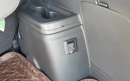 Mitsubishi Outlander III рестайлинг 3, 2022 год, 1 655 000 рублей, 19 фотография