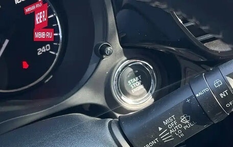 Mitsubishi Outlander III рестайлинг 3, 2022 год, 1 655 000 рублей, 28 фотография