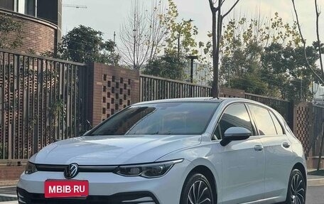 Volkswagen Golf VII, 2021 год, 2 000 000 рублей, 1 фотография