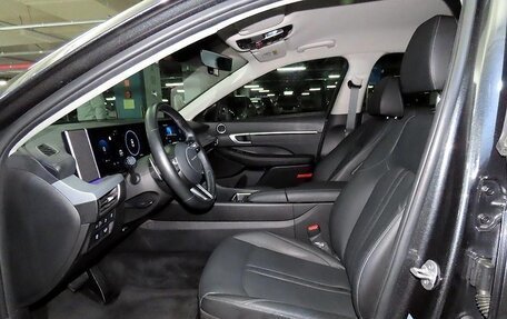Hyundai Sonata VIII, 2023 год, 2 700 000 рублей, 4 фотография