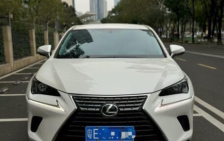 Lexus NX I, 2020 год, 2 700 000 рублей, 3 фотография