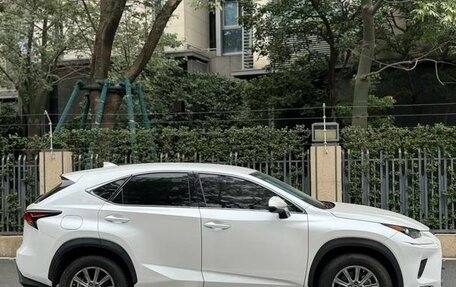 Lexus NX I, 2020 год, 2 700 000 рублей, 4 фотография