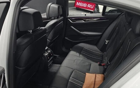 BMW 5 серия, 2022 год, 3 990 105 рублей, 13 фотография