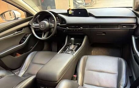 Mazda 3, 2023 год, 1 690 600 рублей, 7 фотография