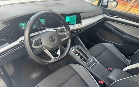 Volkswagen Golf VII, 2021 год, 2 000 000 рублей, 11 фотография