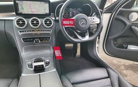 Mercedes-Benz C-Класс, 2021 год, 1 790 000 рублей, 10 фотография