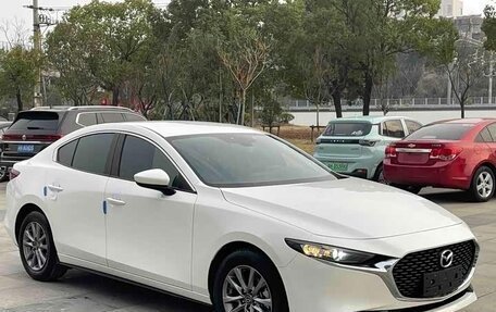 Mazda 3, 2023 год, 1 690 600 рублей, 4 фотография