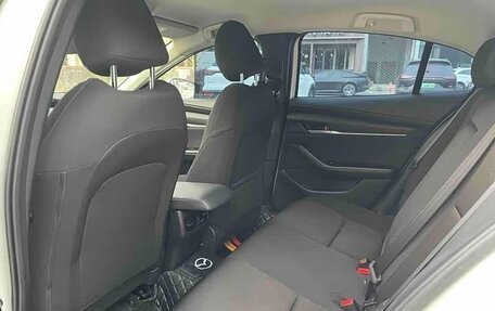 Mazda 3, 2023 год, 1 690 600 рублей, 14 фотография