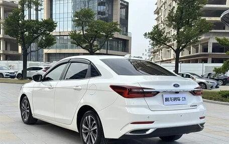 Ford Focus IV, 2022 год, 1 290 007 рублей, 8 фотография