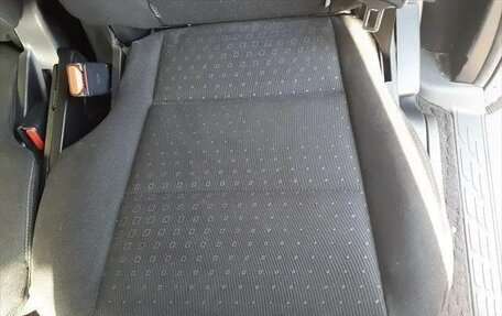 Toyota Noah III, 2017 год, 1 821 000 рублей, 39 фотография