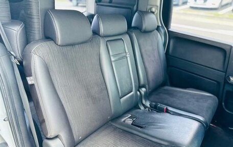 Honda Freed I, 2014 год, 980 001 рублей, 16 фотография