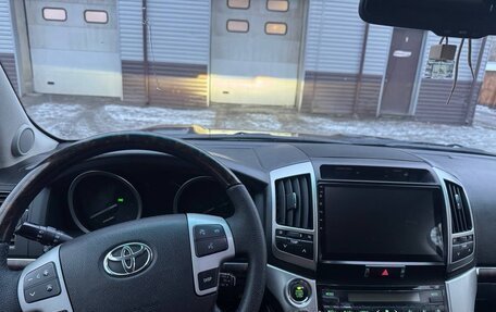 Toyota Land Cruiser 200, 2012 год, 3 350 000 рублей, 7 фотография