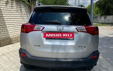 Toyota RAV4, 2014 год, 2 399 000 рублей, 3 фотография