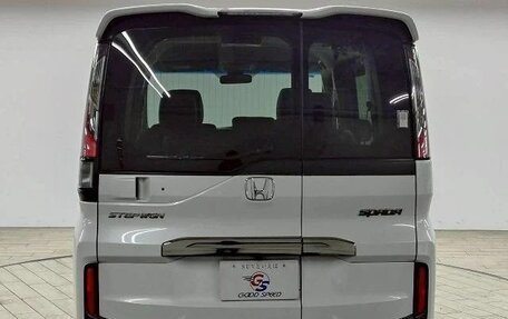 Honda Stepwgn IV, 2016 год, 1 506 000 рублей, 5 фотография