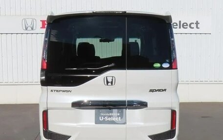 Toyota Noah III, 2017 год, 1 916 000 рублей, 10 фотография