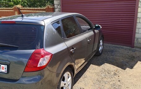 KIA cee'd I рестайлинг, 2011 год, 660 000 рублей, 6 фотография