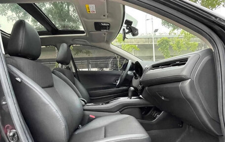 Honda Vezel, 2021 год, 1 590 001 рублей, 14 фотография