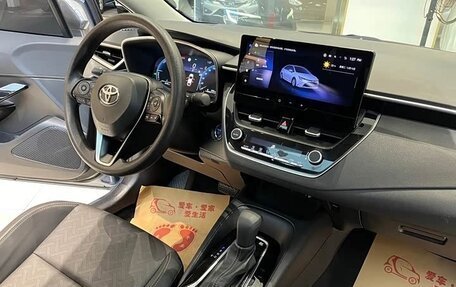 Toyota Corolla, 2023 год, 1 730 000 рублей, 10 фотография