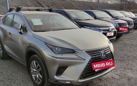 Lexus NX I, 2017 год, 3 100 000 рублей, 4 фотография