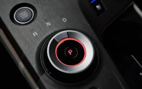 KIA Sportage IV рестайлинг, 2025 год, 2 400 000 рублей, 12 фотография