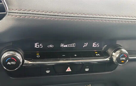 Mazda 3, 2022 год, 1 780 001 рублей, 18 фотография