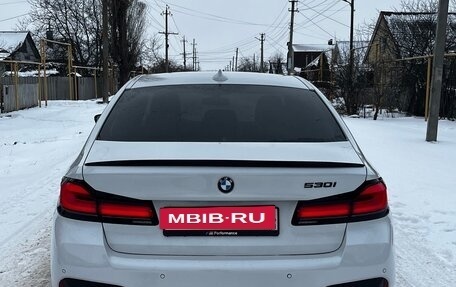 BMW 5 серия, 2017 год, 2 950 000 рублей, 4 фотография