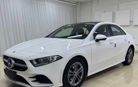 Mercedes-Benz A-Класс, 2023 год, 1 412 000 рублей, 1 фотография