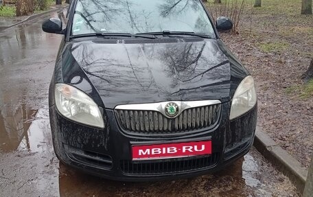 Skoda Fabia II, 2010 год, 550 000 рублей, 1 фотография