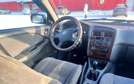 Toyota Avensis III рестайлинг, 1997 год, 228 000 рублей, 17 фотография