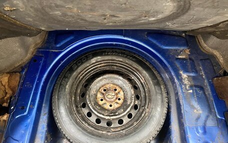 Toyota Avensis III рестайлинг, 1997 год, 228 000 рублей, 24 фотография