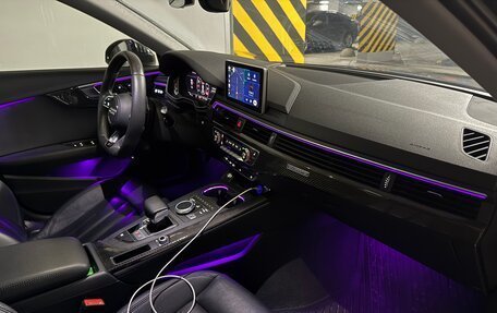 Audi A4, 2018 год, 3 600 000 рублей, 13 фотография