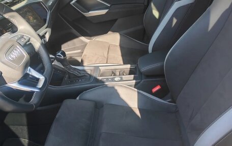 Audi Q3, 2022 год, 2 200 000 рублей, 13 фотография