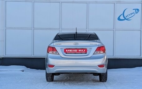 Hyundai Solaris II рестайлинг, 2011 год, 775 000 рублей, 7 фотография