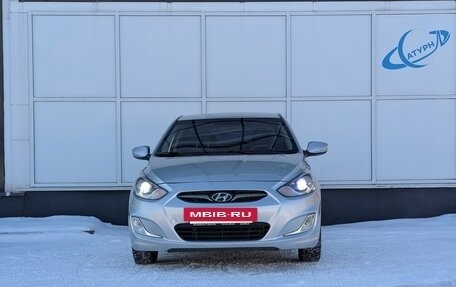 Hyundai Solaris II рестайлинг, 2011 год, 775 000 рублей, 2 фотография