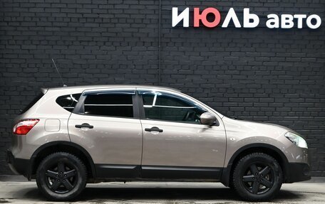 Nissan Qashqai, 2010 год, 1 050 000 рублей, 9 фотография