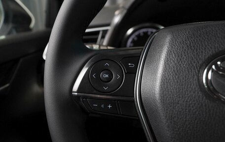 Toyota Camry, 2018 год, 2 290 000 рублей, 17 фотография