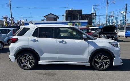 Toyota Raize I, 2021 год, 1 200 007 рублей, 4 фотография