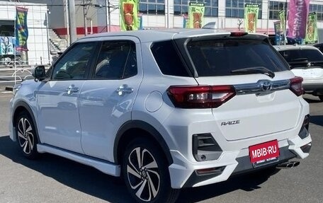 Toyota Raize I, 2021 год, 1 200 007 рублей, 7 фотография