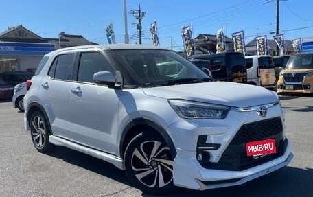 Toyota Raize I, 2021 год, 1 200 007 рублей, 3 фотография