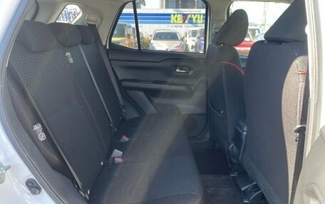 Toyota Raize I, 2021 год, 1 200 007 рублей, 18 фотография