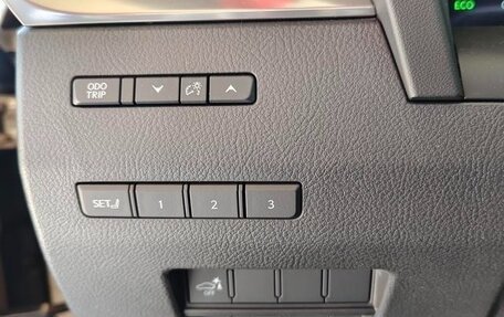 Lexus GX, 2025 год, 16 850 000 рублей, 22 фотография