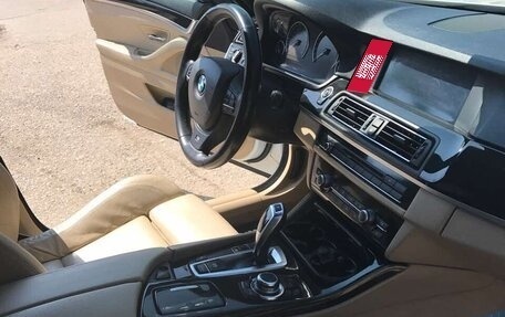 BMW 5 серия, 2013 год, 2 099 000 рублей, 3 фотография