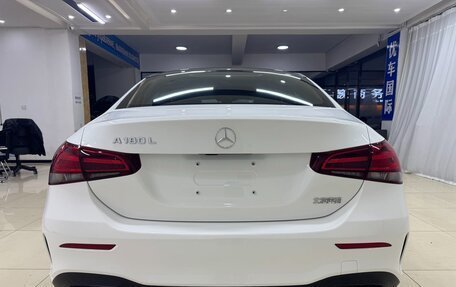 Mercedes-Benz A-Класс, 2023 год, 1 412 000 рублей, 5 фотография