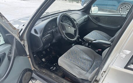 Chevrolet Niva I рестайлинг, 2004 год, 200 000 рублей, 5 фотография